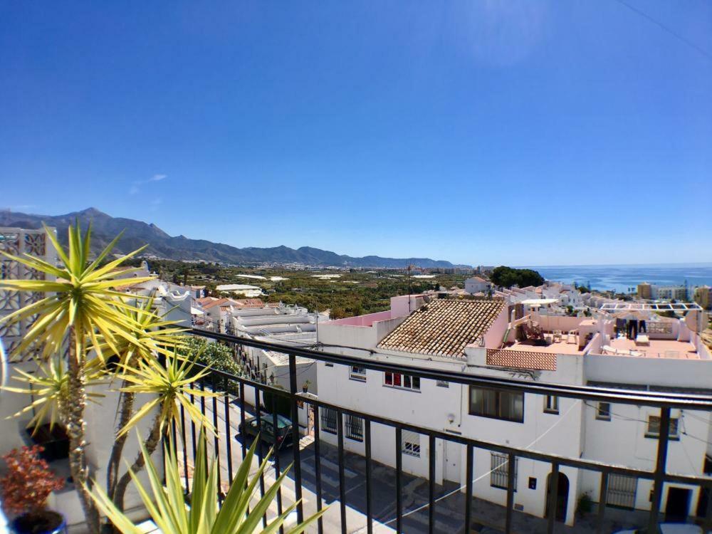 Casa Angelines Holiday Home Nerja Esterno foto