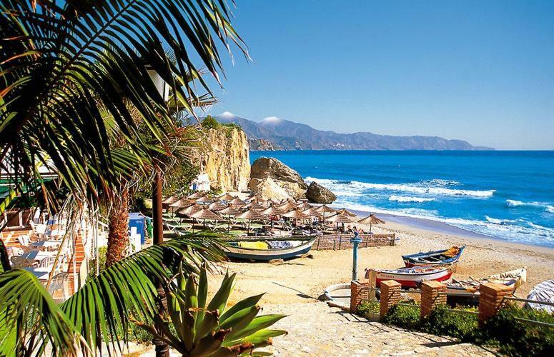 Casa Angelines Holiday Home Nerja Esterno foto