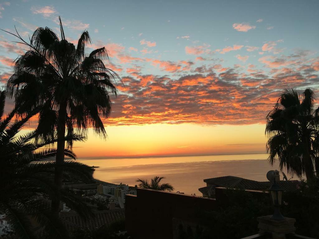 Casa Angelines Holiday Home Nerja Esterno foto